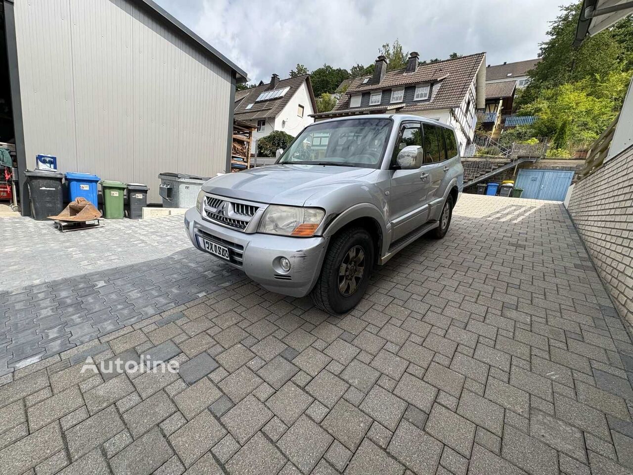 Mitsubishi Pajero car - Autoline