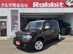 Nissan CUBE automobil