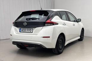 سيارة Nissan LEAF