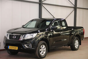 automobile Nissan NAVARA 2.3 dCi PICK UP 4X4