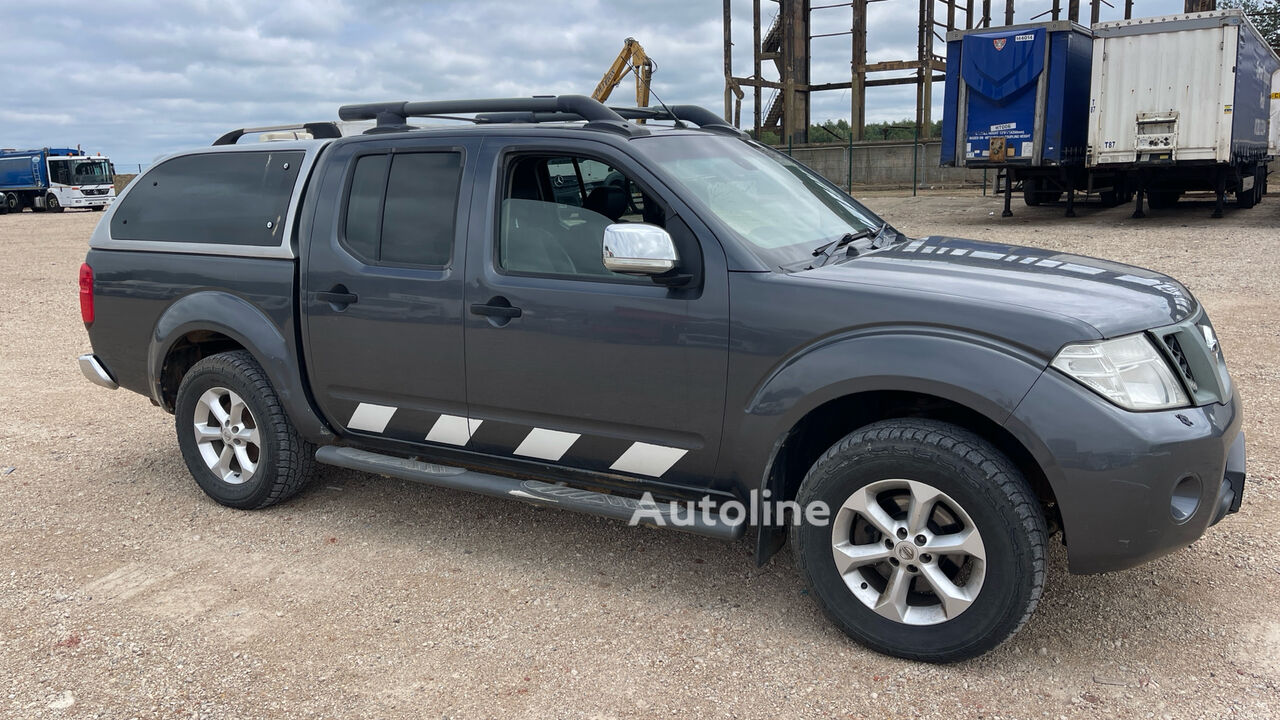 Automobile Nissan NAVARA TEKNA 2.5 DCI - Autoline