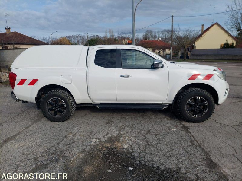 2019 NISSAN NP300-47509790