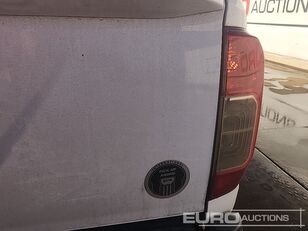 Vozilo Nissan Navara naprodaj - Slika 34 | Autoline SI Vozilo Nissan Navara | Slika 34 - Autoline