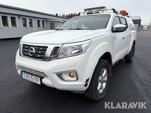 автомобил Nissan Navara