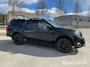 자동차 Nissan Navara