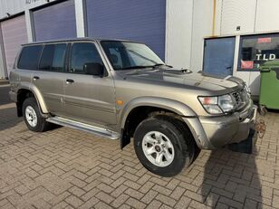автомобиль Nissan PATROL **3.0-AIRCO-LONG CHASSIS**