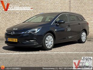 Opel Astra car