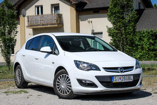 automobile Opel Astra 1.4 Turbo Enjoy / AJ NA SPL&Aacute;TKY / PROTI&Uacute;ČET /