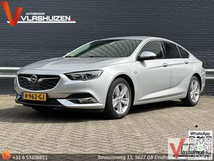 Opel Insignia coche