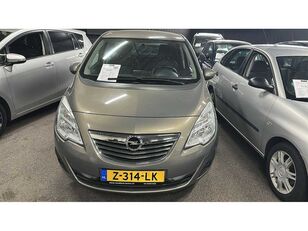 Opel Meriva otomobil