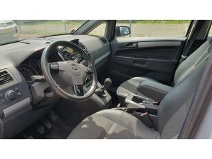 Automobile Opel Zafira in vendita - Immagine 5 | Autoline IT Automobile Opel Zafira | Immagine 5 - Autoline