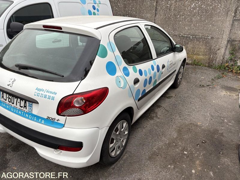 2009 بيجو 206-46473841