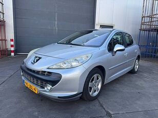 Peugeot 207 car