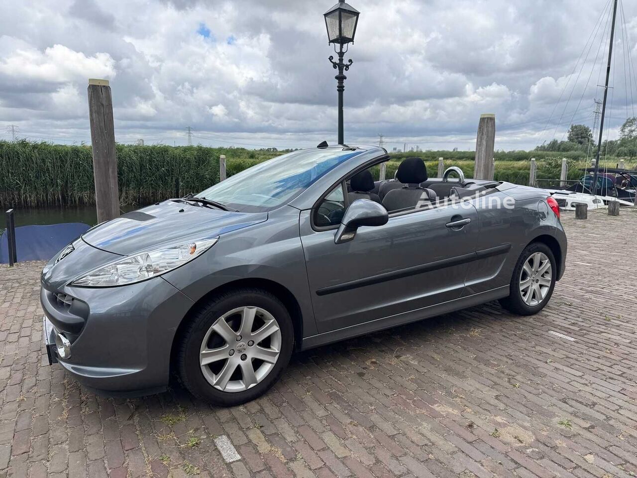 Peugeot 207 CC car - Autoline