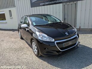 automobile Peugeot 208