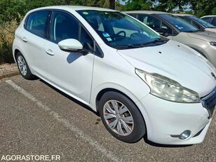汽车 Peugeot 208