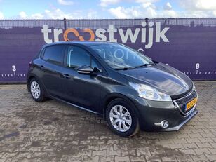 Peugeot 208 1.2 VTi Active 車