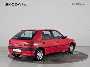 automobile Peugeot 306,  1.4