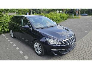 automobil Peugeot 308