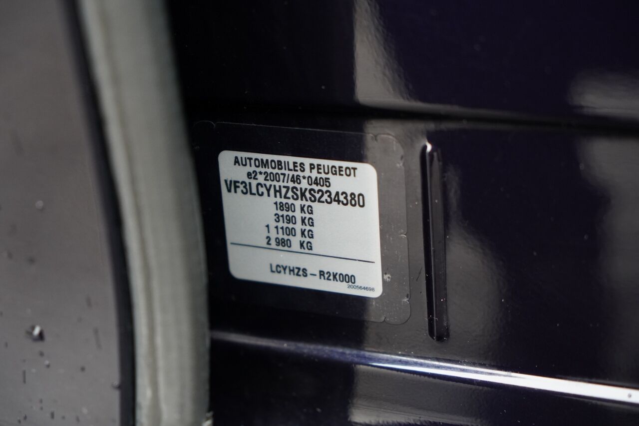 Peugeot 308 1.5 BlueHDi ACTIVE S&S EAT6 / 2019 ROK / AUTOMAT /