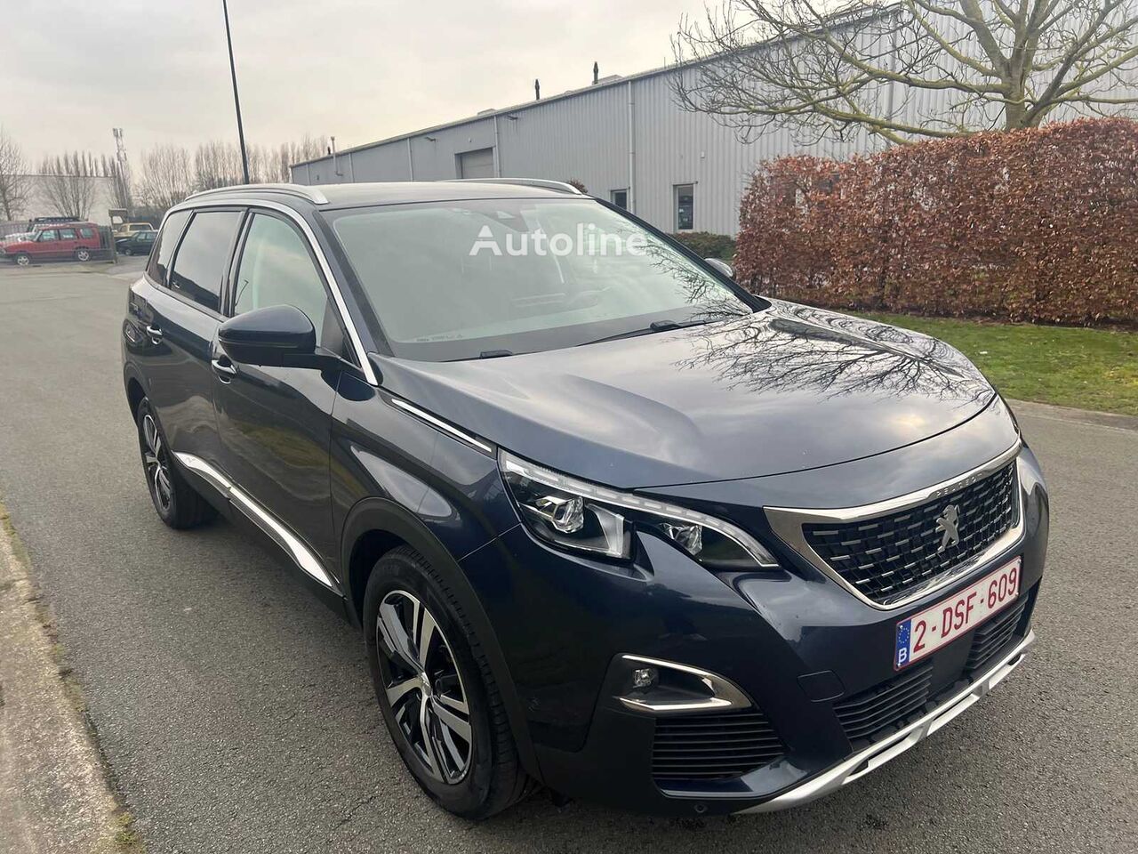 Peugeot 5008 automobil - Autoline