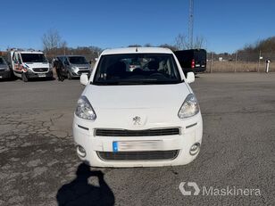 автомобил Peugeot Partner Tepee 1.6 HDi