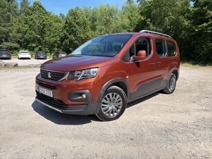 سيارة Peugeot Rifter 1.5 BlueHDi