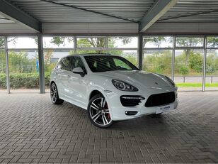 Porsche Cayenne automobil