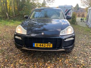 سيارة Porsche Cayenne 4.8 GTS