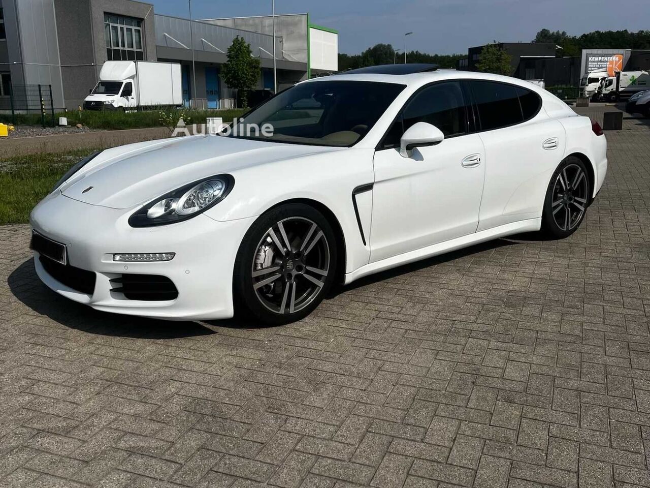 Automobilis Porsche Panamera 3.0D - Autoline