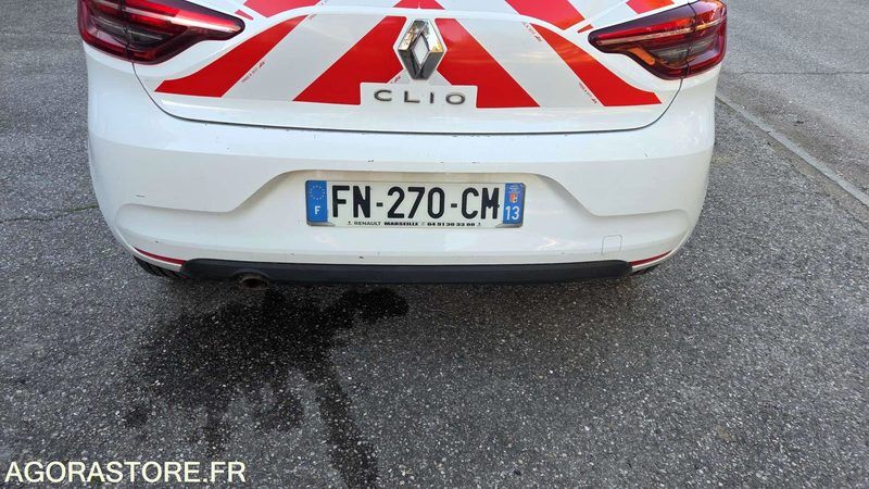 2020 Renault Clio-45303655