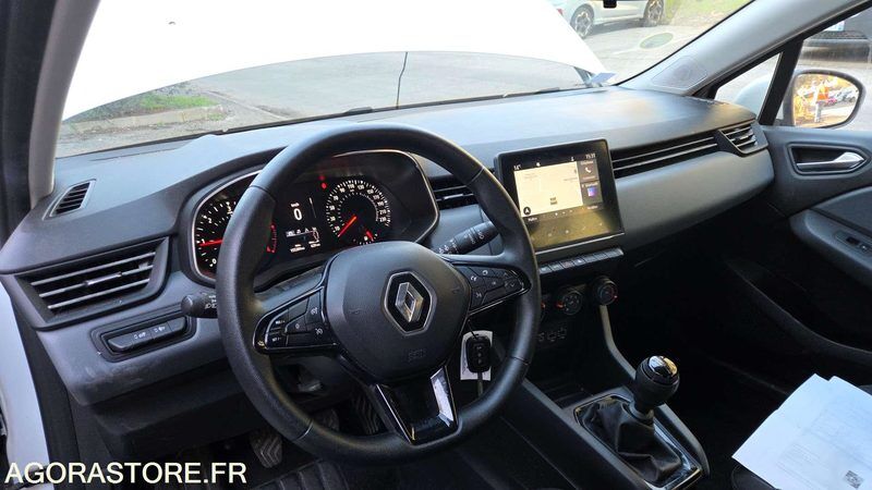 2020 Renault Clio-46834379