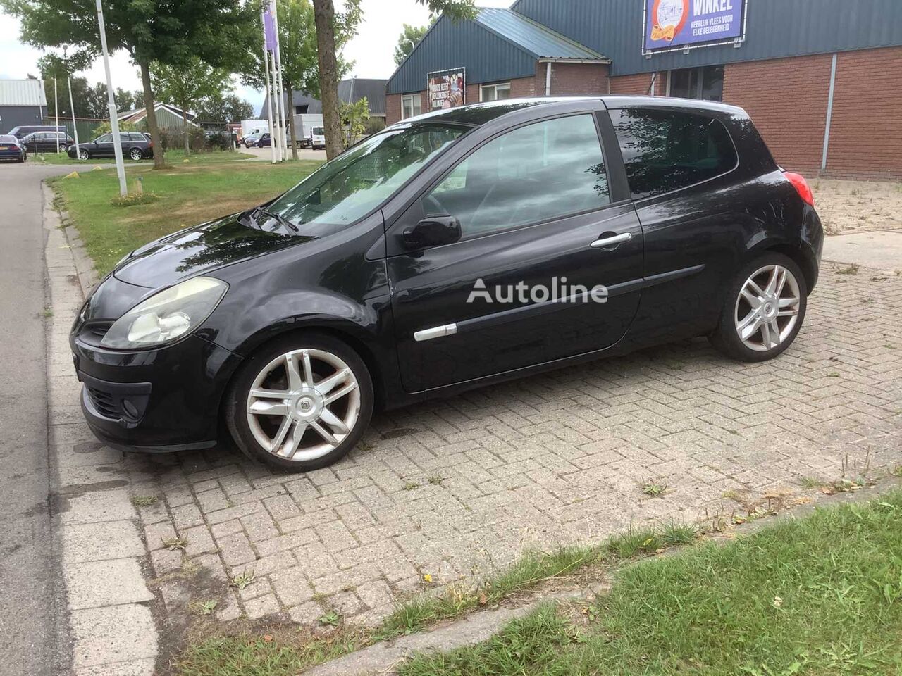 Samochód Renault Clio 1.2 TCE Dynamique S na sprzedaż | Autoline PL Samochód Renault Clio 1.2 TCE Dynamique S - Autoline