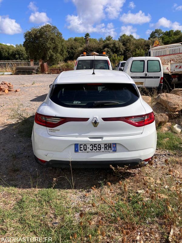 2017 Renault Megane-46746823