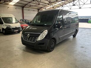 Renault Master car