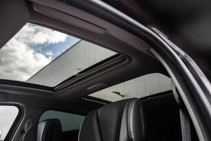 Venta de Renault Mégane Scénic Bose 96kW 2013 / AJ NA SPLÁTKY / PROTIÚČET / coche - Imagen 38 | Autoline ES Renault Mégane Scénic Bose 96kW 2013 / AJ NA SPLÁTKY / PROTIÚČET / coche | Imagen 38 - Autoline