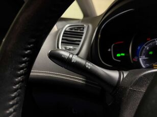 بيع سيارة Renault Scénic - صورة 24 | Autoline IQ سيارة Renault Scénic | صورة 24 - Autoline