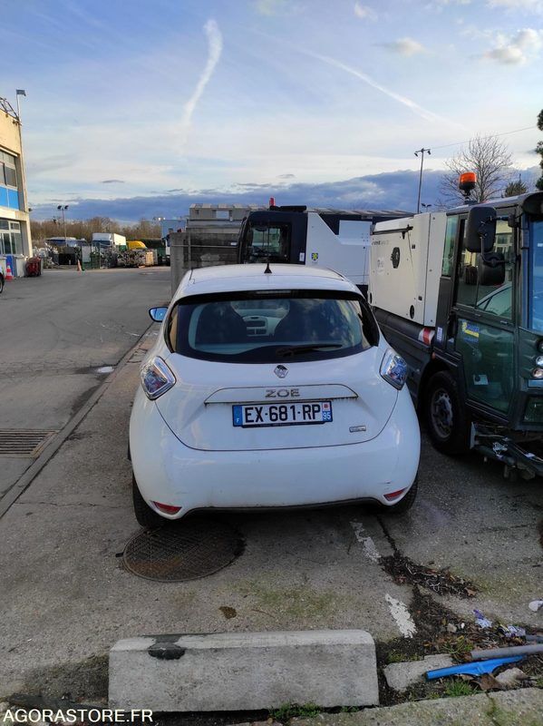 2018 Renault ZOE-45411279