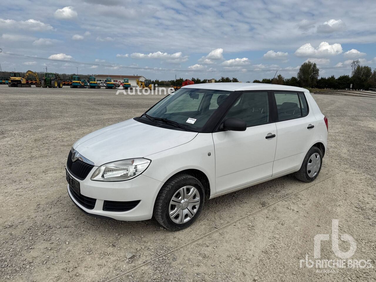 Automobile SKODA FABIA - Autoline