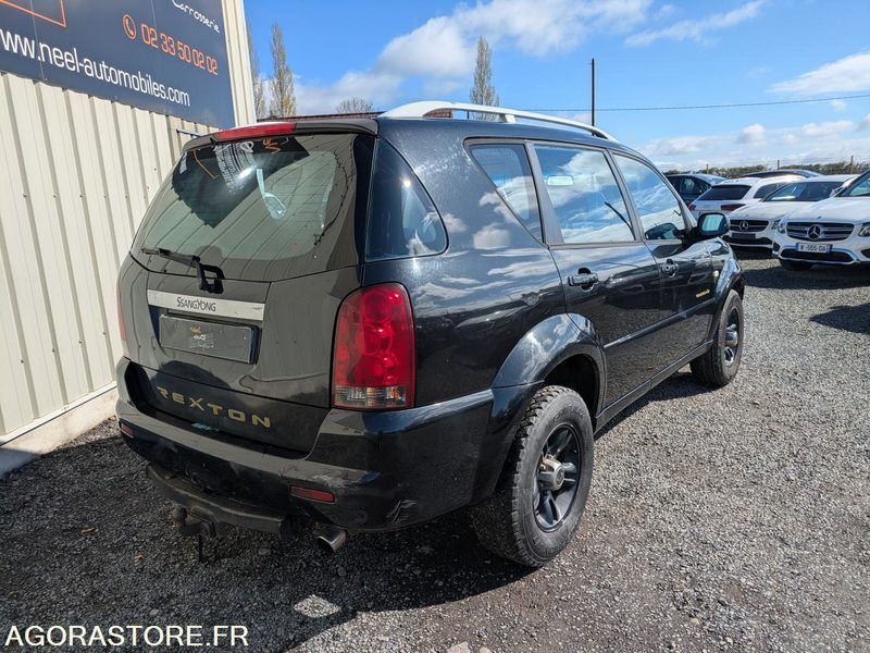 2004 Ssangyong Rexton-47558706