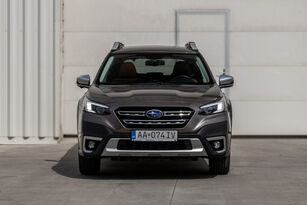 carro Subaru Outback 2.5i-T CVT ES Premium 124kW / AJ NA SPL&Aacute;TKY / PROTI&Uacute;ČET