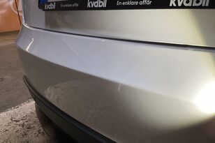 автомобіль Tesla Model 3