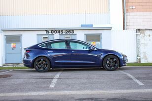 automobil Tesla Model 3 Standard Range Plus 54kWh RWD