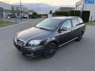 Toyota Avensis car