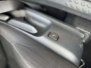 Buy damaged Toyota C-HR. 1.2i car - Image 18 | Autoline UG Damaged Toyota C-HR. 1.2i car | Image 18 - Autoline