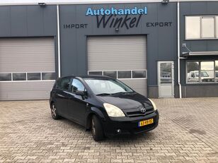 vozilo Toyota Corolla Verso 1.8 VVT-i Sol