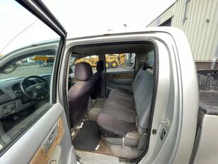 Carro Toyota HiLux D-4D 4X4 DOUBLE CAB Airco Good Condition a venda - Imagem 10 | Autoline PT Carro Toyota HiLux D-4D 4X4 DOUBLE CAB Airco Good Condition | Imagem 10 - Autoline