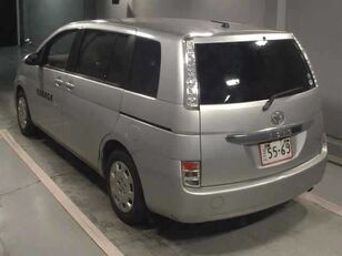 Toyota ISIS auto