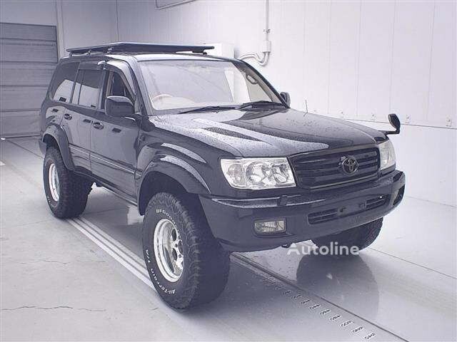 Toyota LAND CRUISER 100 automobil - Autoline