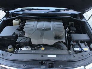 Toyota LAND CRUISER 200 car for sale - Image 27 | Autoline HK Toyota LAND CRUISER 200 car | Image 27 - Autoline